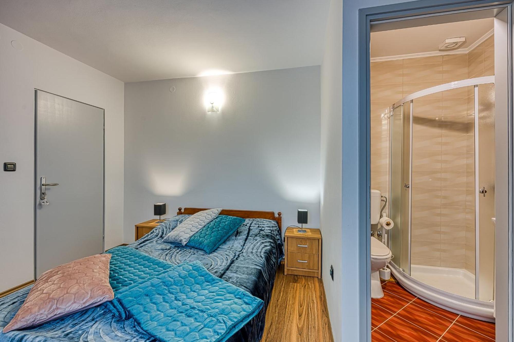 Apartments Suki 로비니 외부 사진